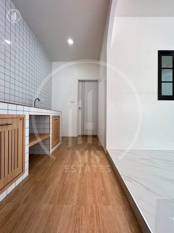 Main image of Dusitburi Village - HSMP2717