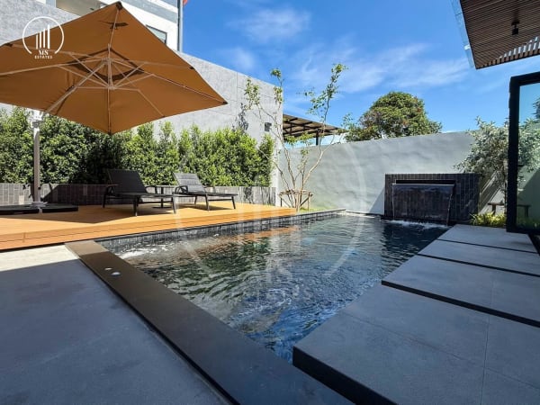 Image of Newly completed pool villa - VRCL2328