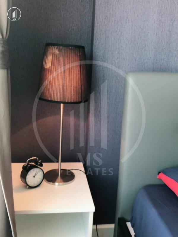 Image of D Condo Creek - CRKT1744