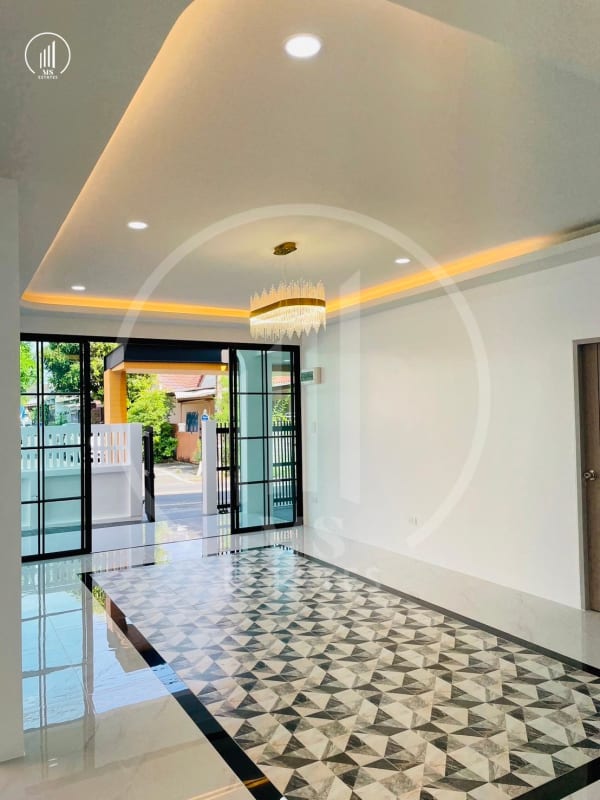 Main image of Thinnawut Village - HSCL2114