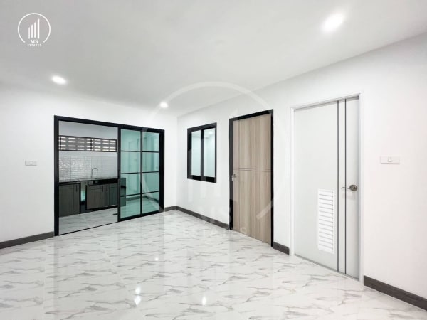 Main image of Two-story townhouse for sale  - HSTL2261