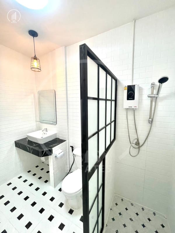 Main image of Sri Suchart Village 3  - HSMP2033