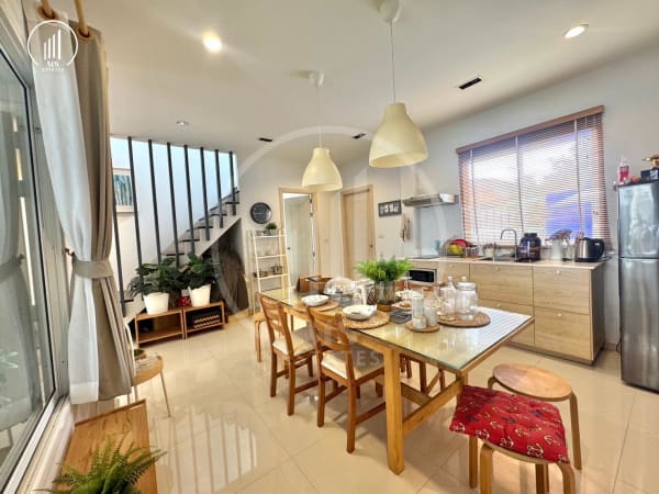 Image of Salin Srisoonthorn - HSTL2974