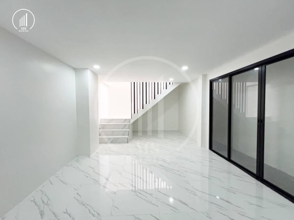 Image of 2-story townhome  - HSTL2060