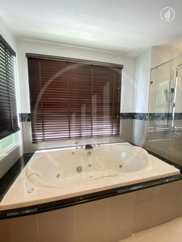 Image of Chalong Miracle Lakeview Condo - CRCL1509