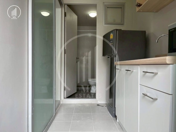 Image of Dcondo Creek  - CRKT3089