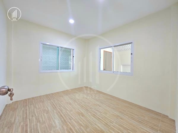 Image of California Village - HSMP1622