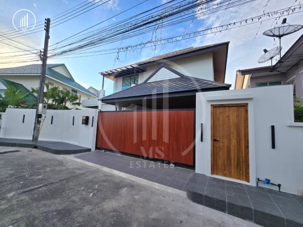 Main image of Stunning Two-Story Detached House - VSCL2044