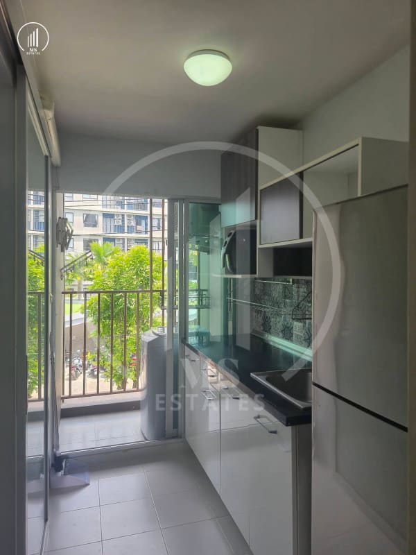 Image of D Condo Creek - CRKT3051