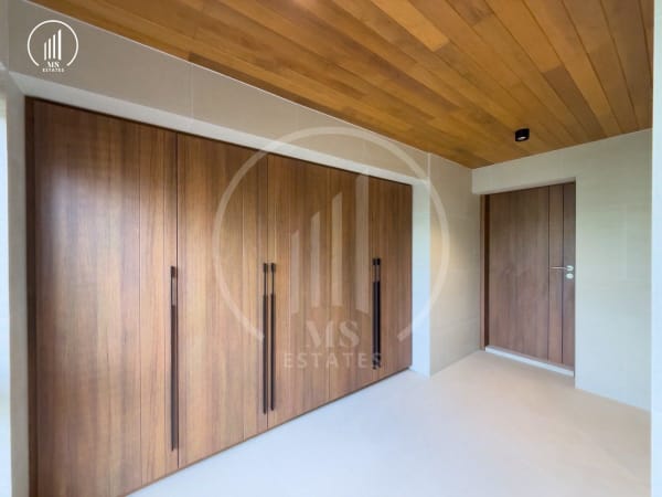 Image of Luxury Lakefront Pool Villa ,  Chalong - VRCL3046