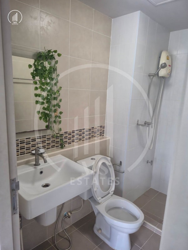 Image of D Condo Creek - CRKT3051