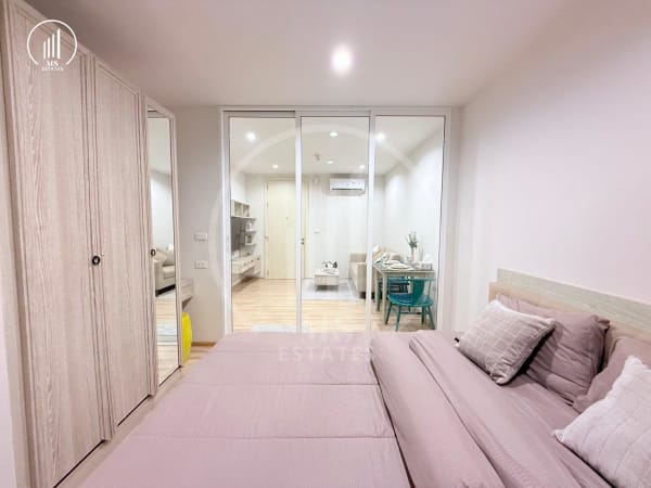 Main image of  The Base Height  - CRMP2273