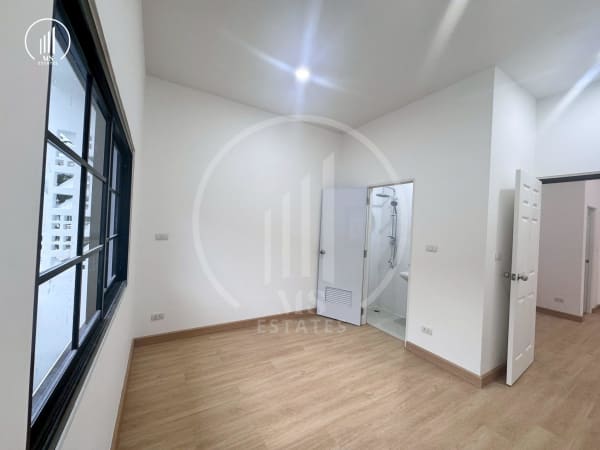 Image of The Rich Nakok Village, Chalong  - HRCL2960