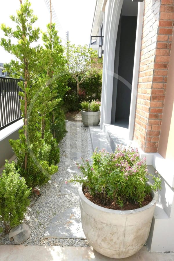 Image of Crown Estate - HRKK3122