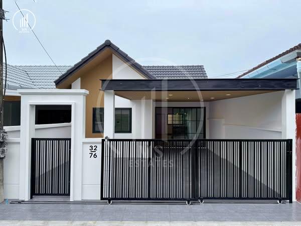 Main image of House for Sale! Soi Thep Anusorn 6, Wichit - HRWC2796