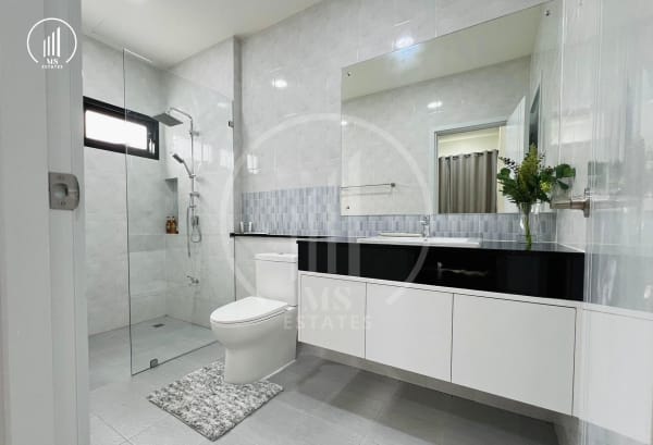 Main image of Garden House for Sale  - HSTL2210