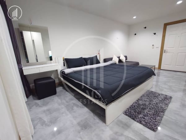 Main image of The View Condo Suan Luang  - CRMP2857