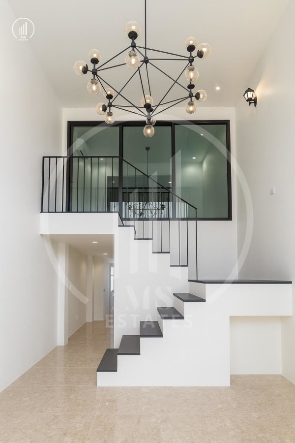 Main image of Modern Half-Story Townhouse  - HSPK2766