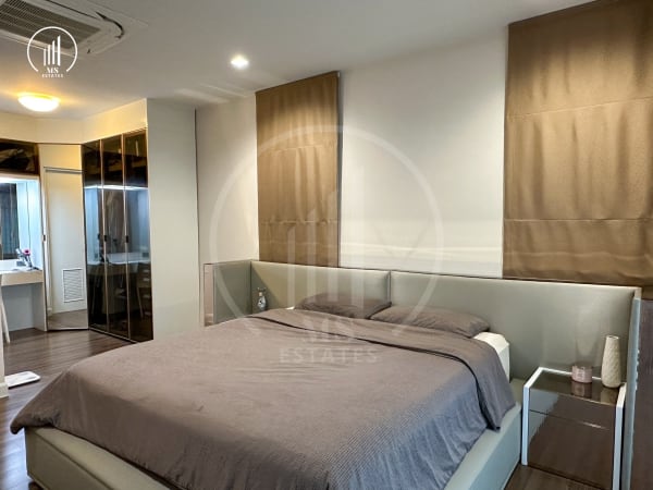 Image of Burasiri Koh Kaew - HRKK1760