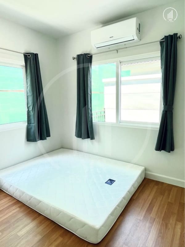 Main image of Anasiri Pa Khlok - HRPK1522