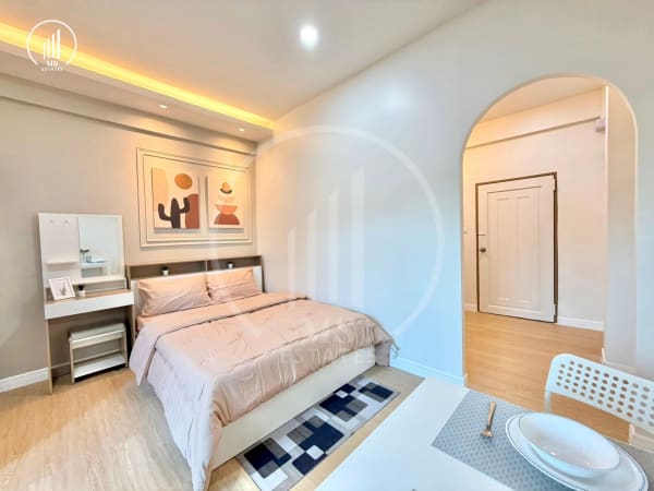 Image of Keha Koh Sirey  - CRMP3040