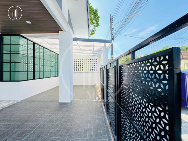 Main image of Sri Suchart 3 - HSMP2332