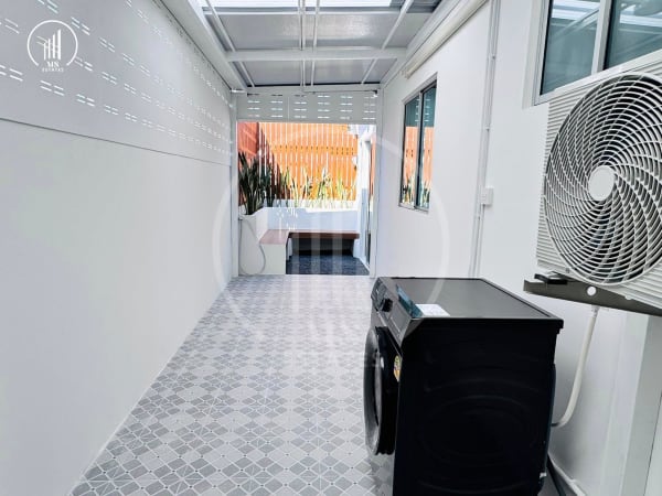 Main image of Pruksa Ville Pru Somphan  - HRTL2990