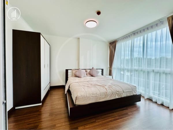 Main image of The Wide Condominium - CRCL1762