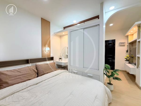Image of Best Point Condominium  - CRPW3197