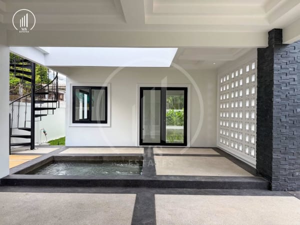 Image of Luxury Pool Villa at Songkhun Nabon - VSCL3245