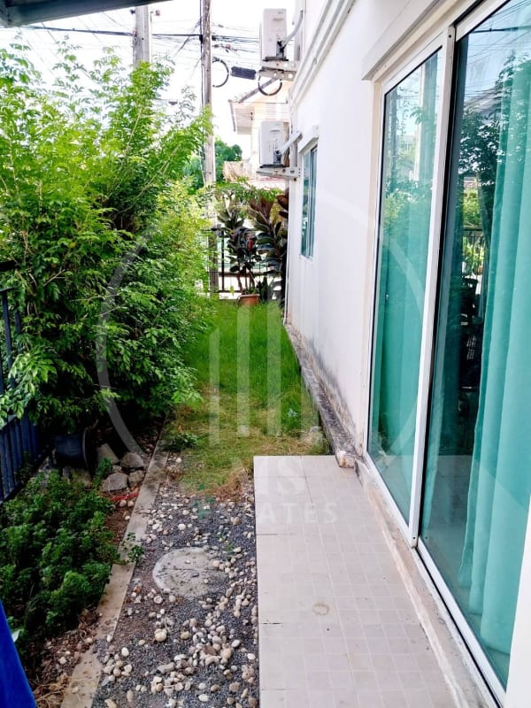 Image of Corner House Behind Thalang Hospital - HSTL3114