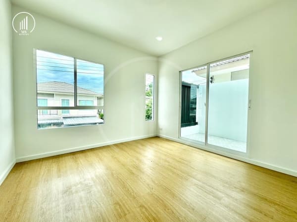 Main image of Passorn Kathu Village  - HSKT1417