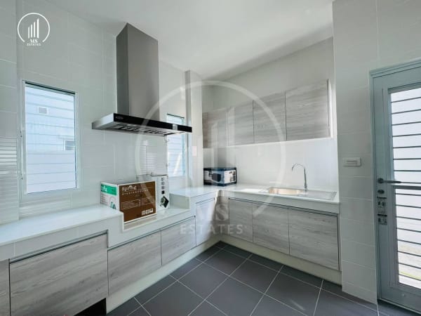 Main image of 88 Land & House - HRKK2307