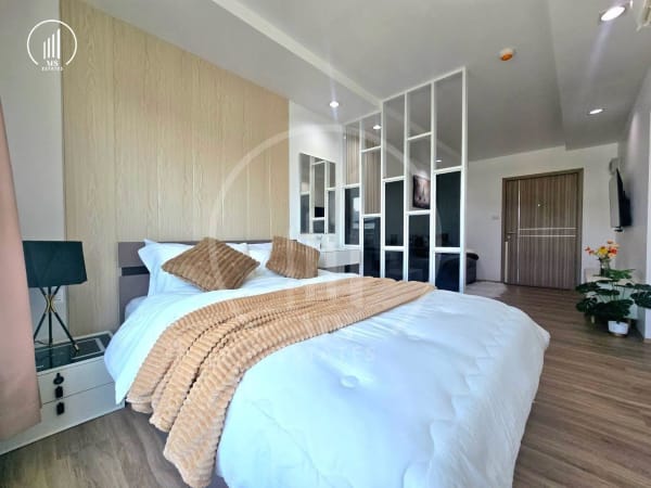 Image of The Royal Place Condominium - CRMP3209