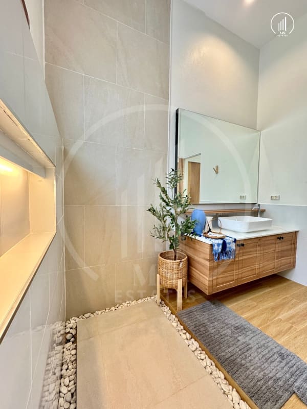 Main image of Ma Nee Kram Pool Villa  - VRCL1351