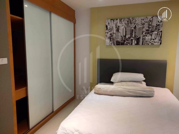 Main image of Ratchaporn Place - CRKT1472