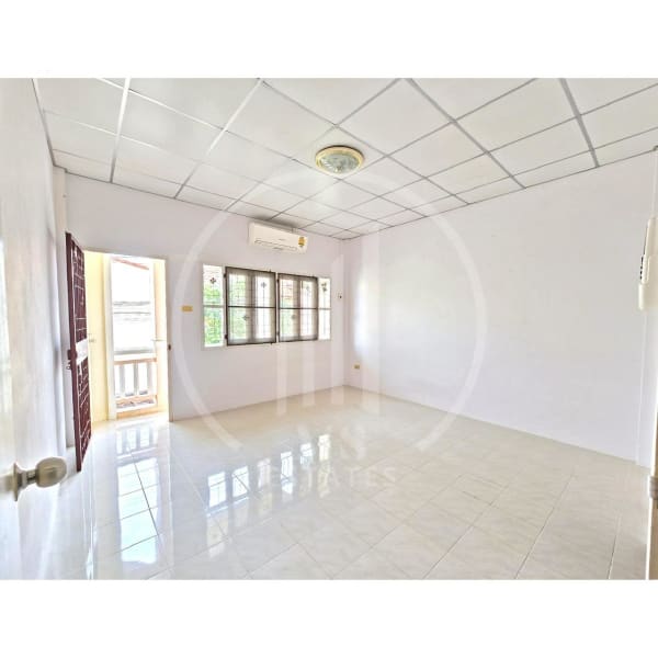 Main image of Tharathong Village 7 - HSWC1887