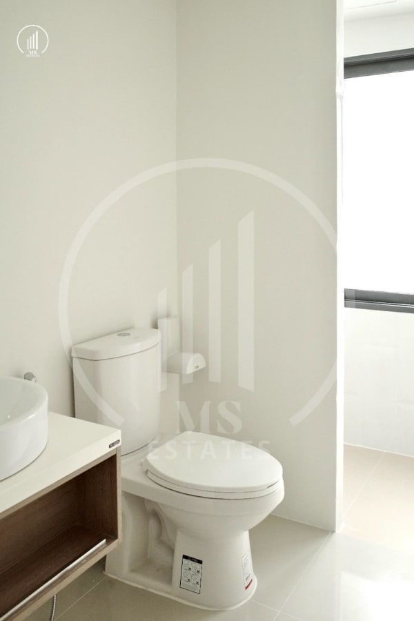 Image of The Square Condominium - CSMP2856