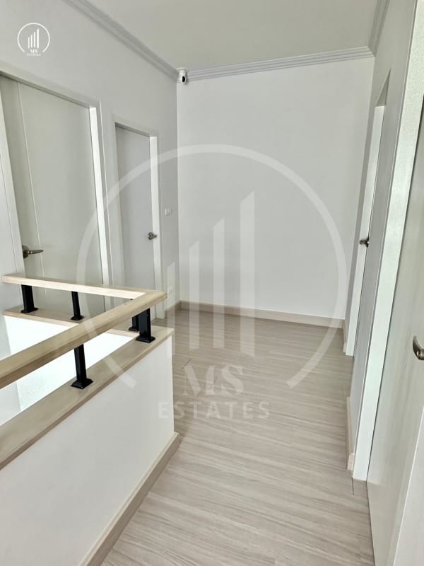 Main image of  Supalai Lake View - HSKK2003