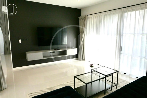 Image of Crown Estate - HRKK3122