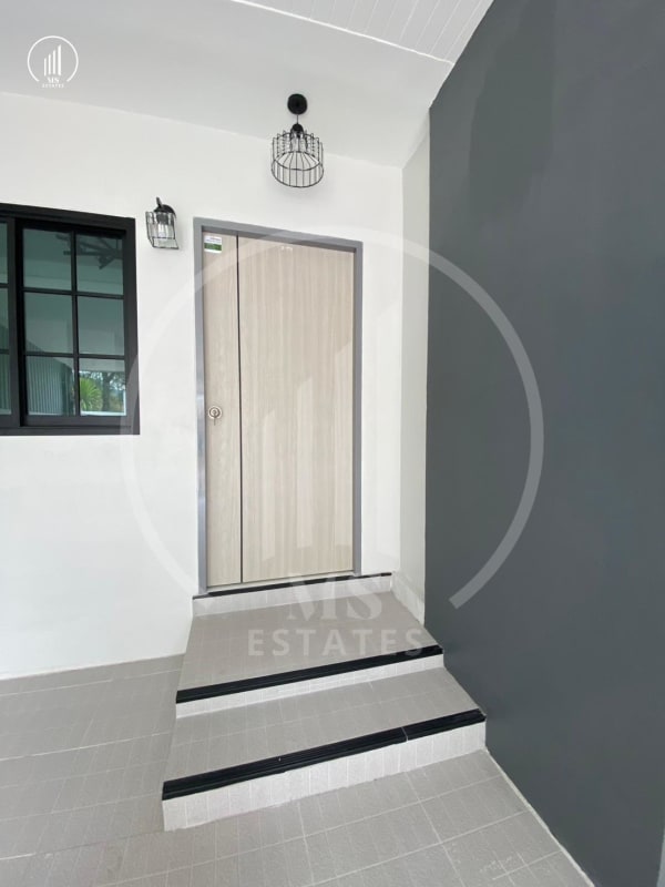 Main image of Saphan Hin Village , Soi 3 - HSMP2631