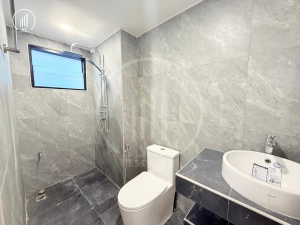 Main image of Land & Houses Chalong - HSCL1883