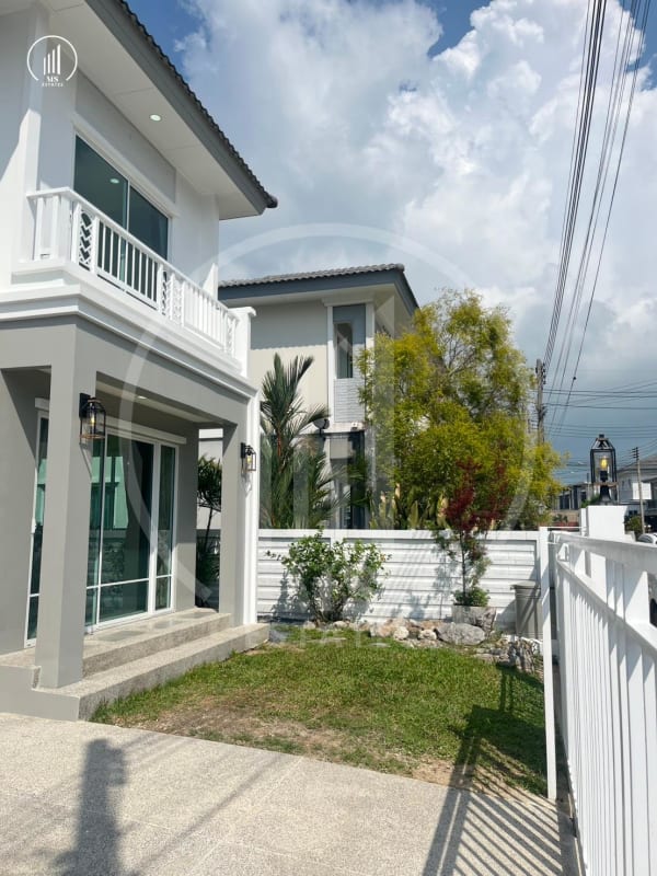 Image of Passorn Koh Kaew - HSKK2297