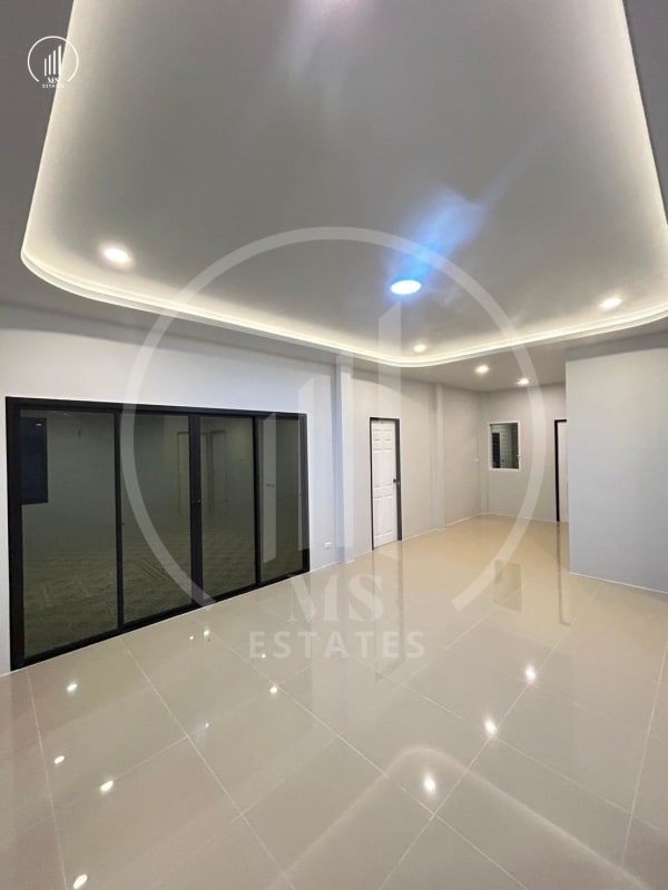 Main image of Sin Suk thani - HSTL2150