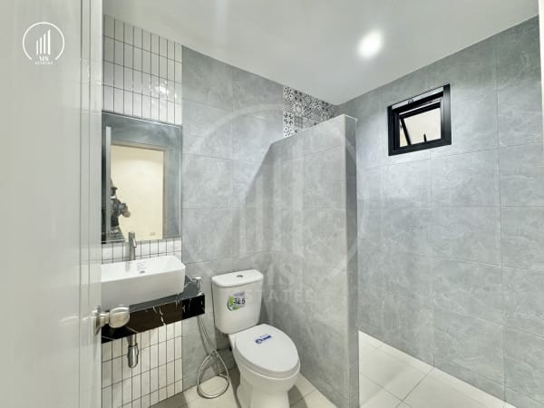 Image of Stunning Newly Renovated House in Koh Sire - HSMP1685