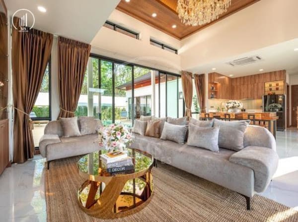 Main image of Luxury Pool Villa in Chalong - VSCL2570