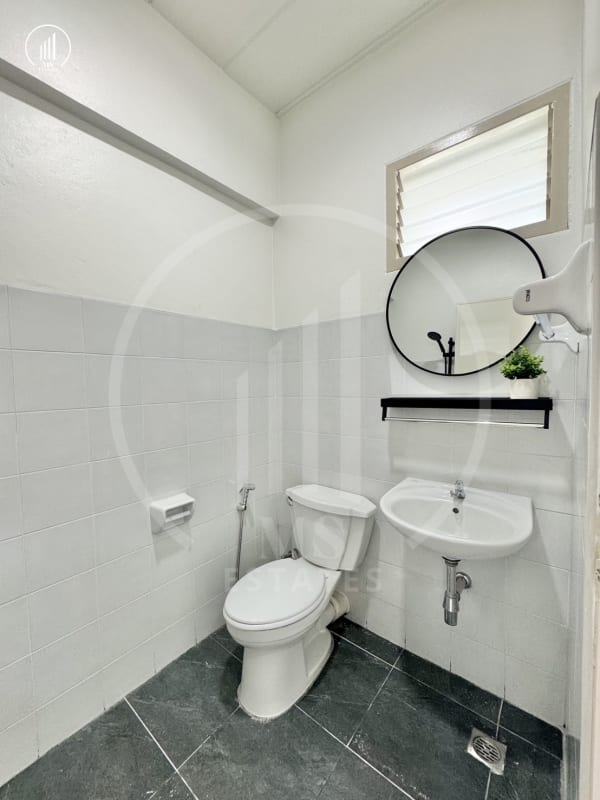 Image of Keha Baan Pon - CSTL1820