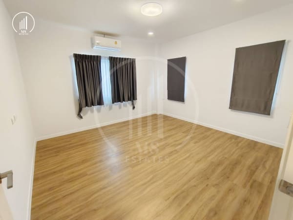 Image of Mana Kathu Lake - HRKT1718