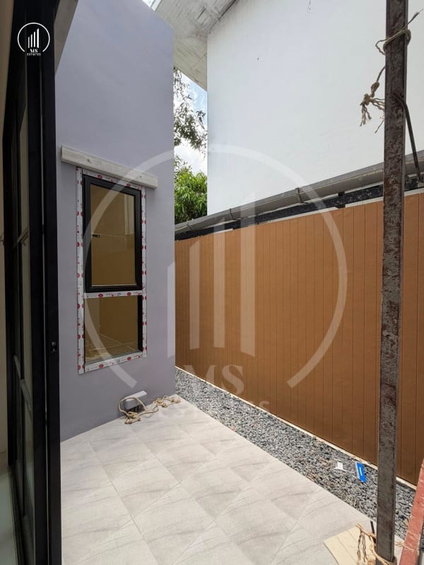 Image of Maneekram , Chalong - HSCL3131