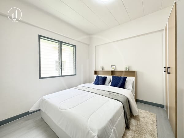 Image of Keha Baan Pon - CSTL1774